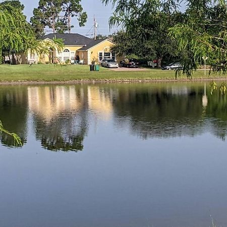Port Saint Lucie A Little Piece Of Heaven- Peaceful Lake View Apartment- 1 Min From I95 And Turnpike Port St. Lucie Exterior foto