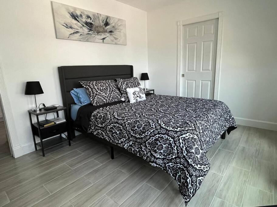 Port Saint Lucie A Little Piece Of Heaven- Peaceful Lake View Apartment- 1 Min From I95 And Turnpike Port St. Lucie Exterior foto