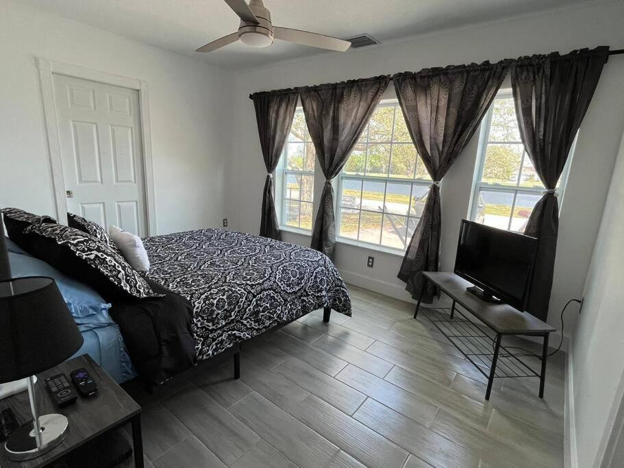 Port Saint Lucie A Little Piece Of Heaven- Peaceful Lake View Apartment- 1 Min From I95 And Turnpike Port St. Lucie Exterior foto