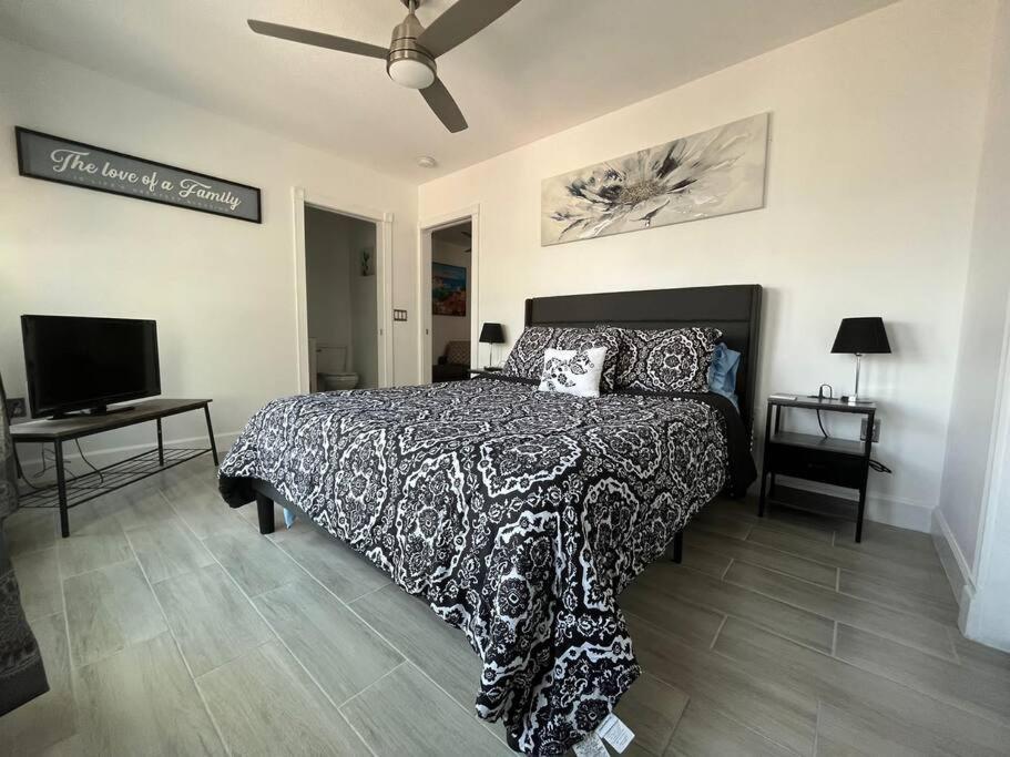 Port Saint Lucie A Little Piece Of Heaven- Peaceful Lake View Apartment- 1 Min From I95 And Turnpike Port St. Lucie Exterior foto